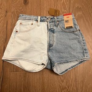 NWT Levi’s 501 two tone shorts size 27.